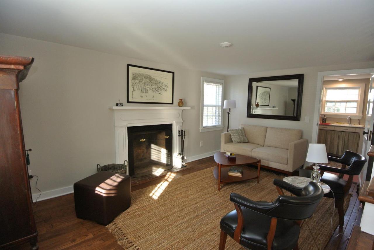 Villa Coor-Bishop Dependency à New Bern Extérieur photo